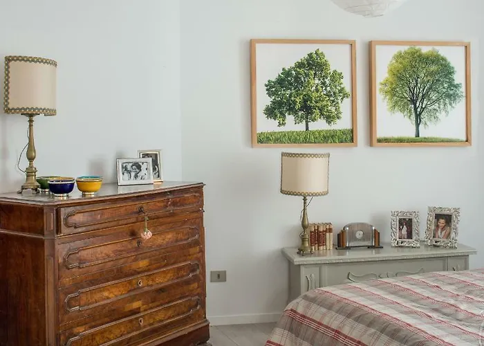 Cozy Apartment Near The Colosseum Central Rome Apartment Rom